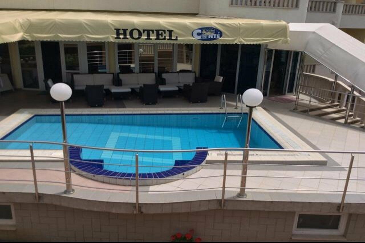 Hotel Conte 普罗马尼亚 外观 照片