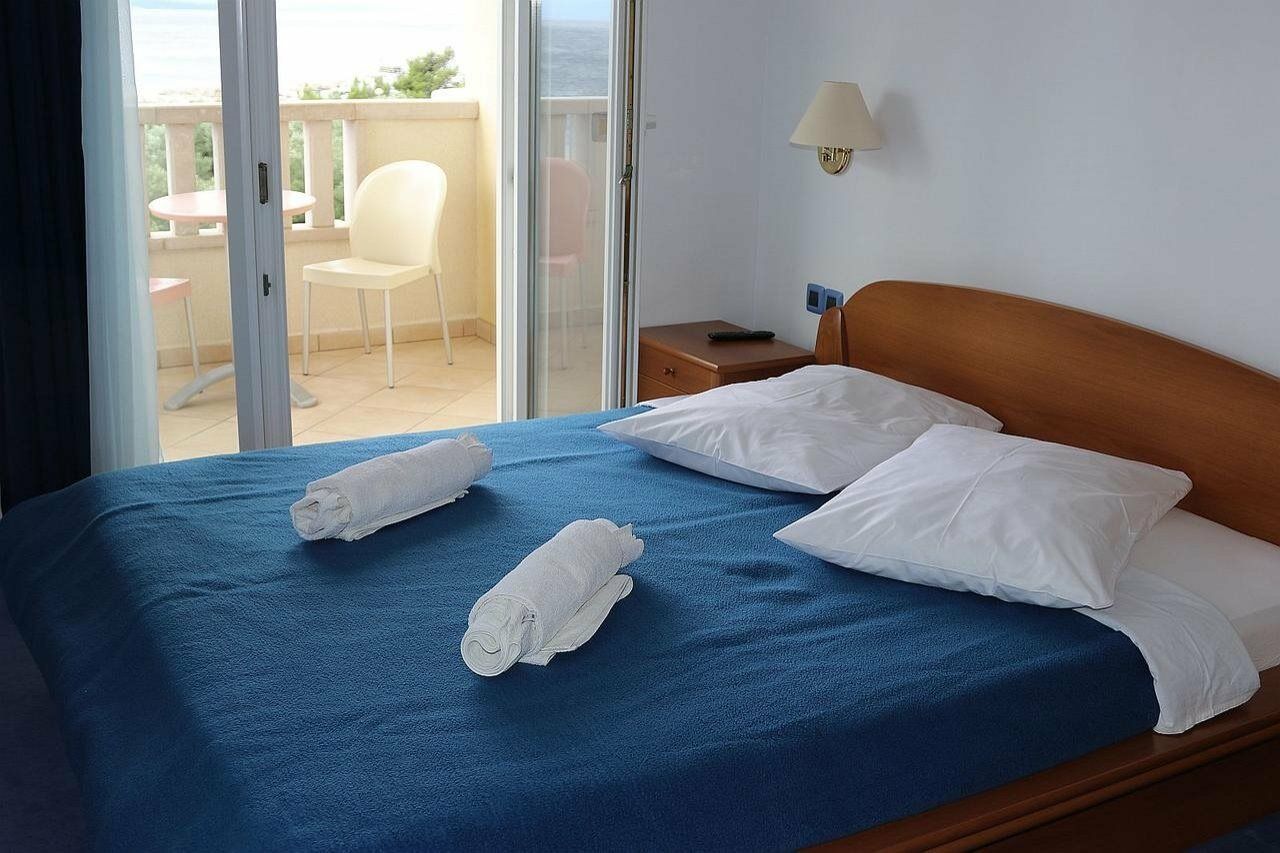 Hotel Conte 普罗马尼亚 外观 照片